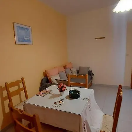 Apartmanhotel Amaryllis 2*