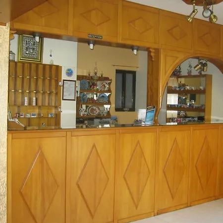Hotel apartamentowy Amaryllis 2*